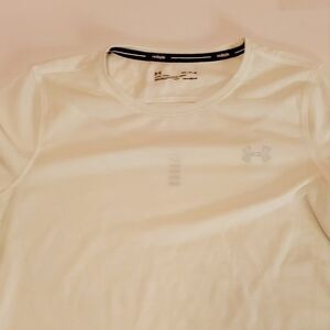 Under Armour women's workout tee, white, sz Med